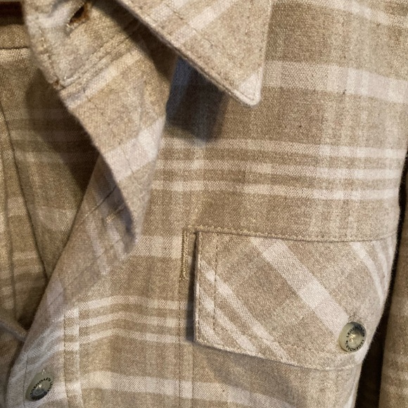 Legendary Whitetaills Flannel shirt sz XL Tan - Picture 3 of 4